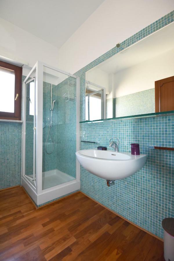 Nice And Warm Rooms 로마 외부 사진