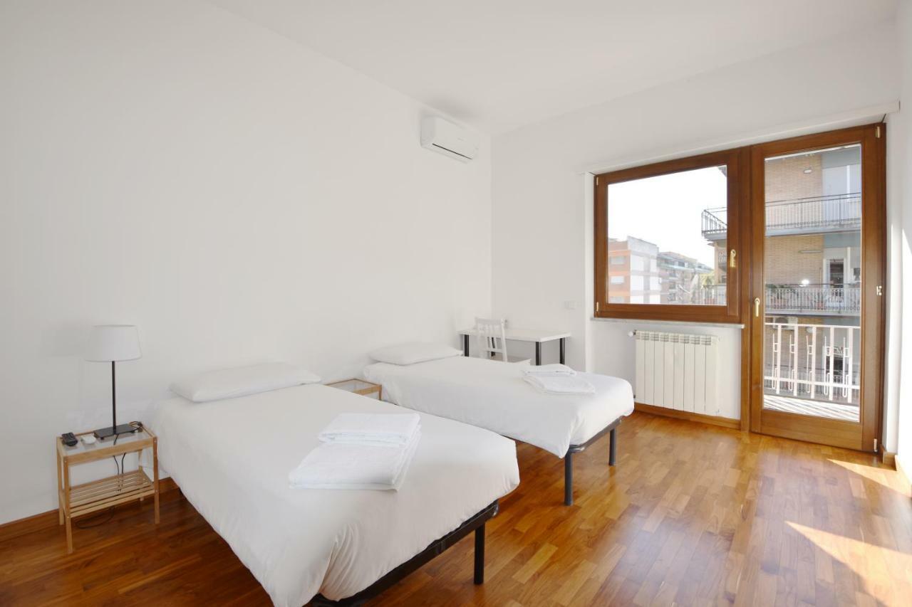 Nice And Warm Rooms 로마 외부 사진